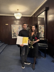 Престижната „Кристална лира“ получи „Чудесия“