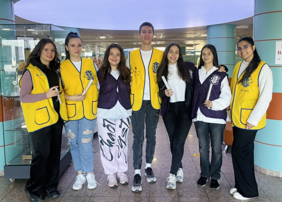 Поезия в коридорите на „Уни Хоспитал“ – вдъхновението на младите будители