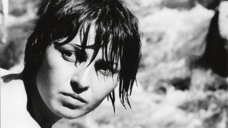 Документална изложба „Катя Паскалева: Жена със сто лица“ представя необикновената актриса в Пазарджик