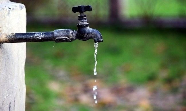 Временно ограничават използването на питейната вода в Хаджиево заради манган