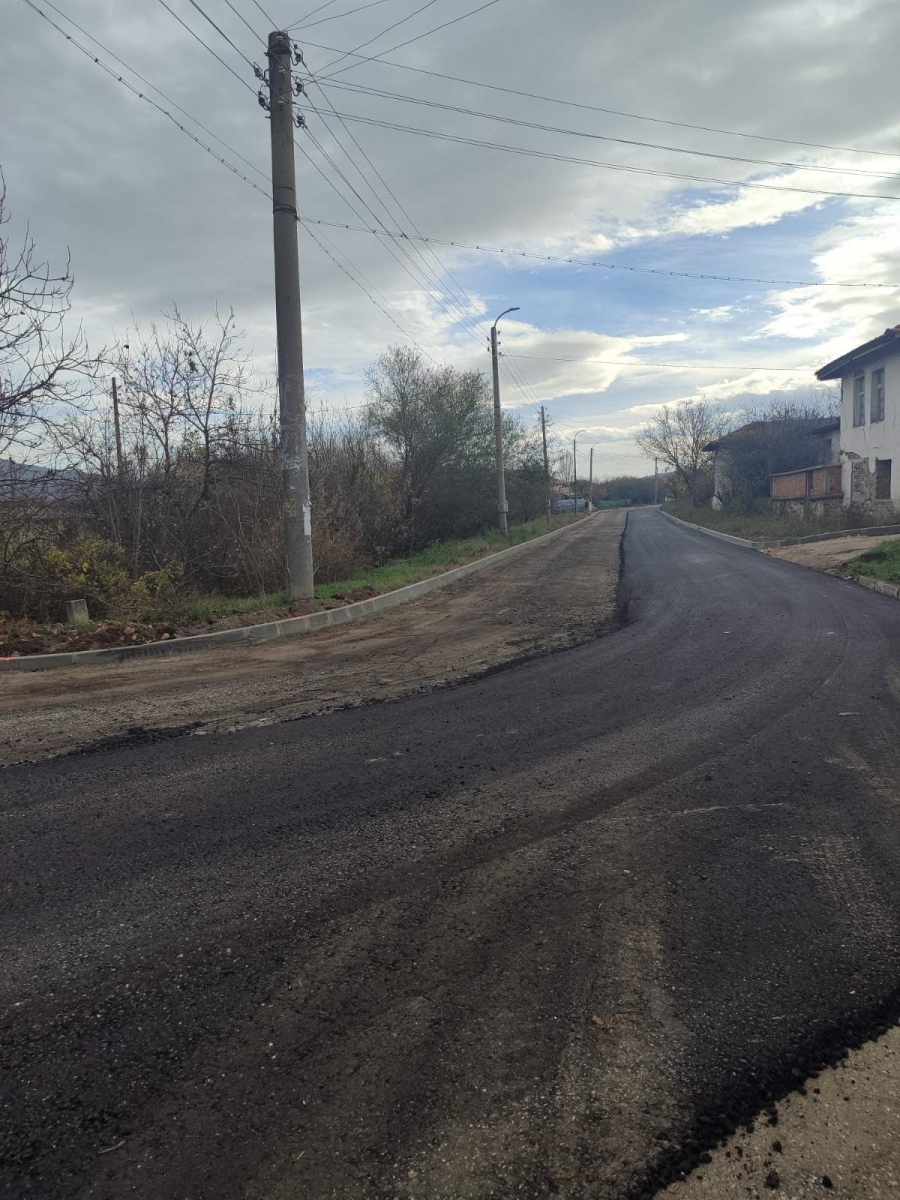 Стоян Таслаков: След мое настояване пътят към Стрелча започна да се асфалтира