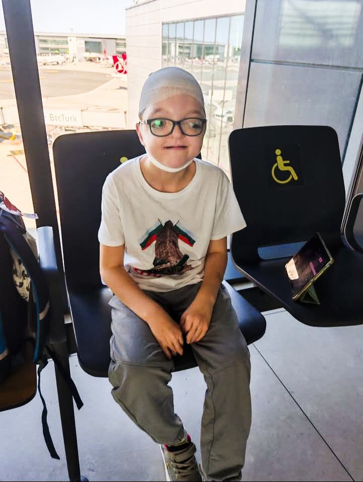 В Пазарджик: Адвокати и съдии играят футбол в подкрепа на Митко