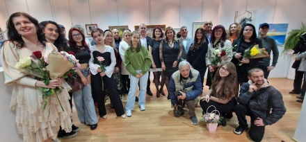 Откриха традиционната Годишна изложба на художниците в Пещера