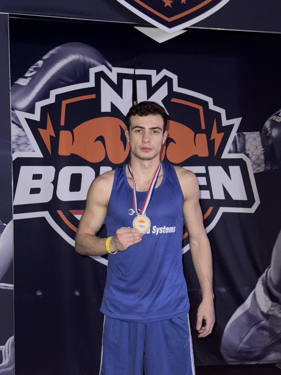 Шампионът по бокс Димитър Стоилов от Пещера: Спечелих титлата на Нидерландия с тактика от България