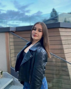 Община Велинград организира Коледен благотворителен базар в подкрепа на 17-годишната Ивана Николова