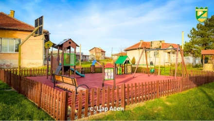 Готови са още 3 детски площадки - в Цар Асен, Величково и Пазарджик