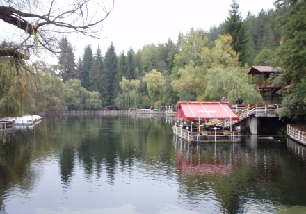 Отмениха заповед, орязваща карстовия извор и езерата в “Клептуза“ във Велинград