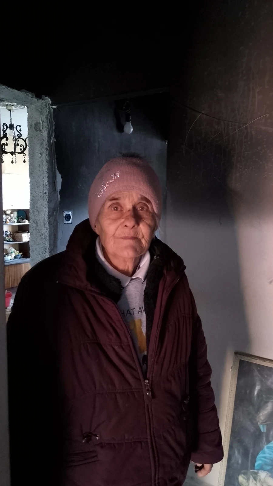 Да помогнем на баба Гина, която остана без дом след пожар в Пазарджик!
