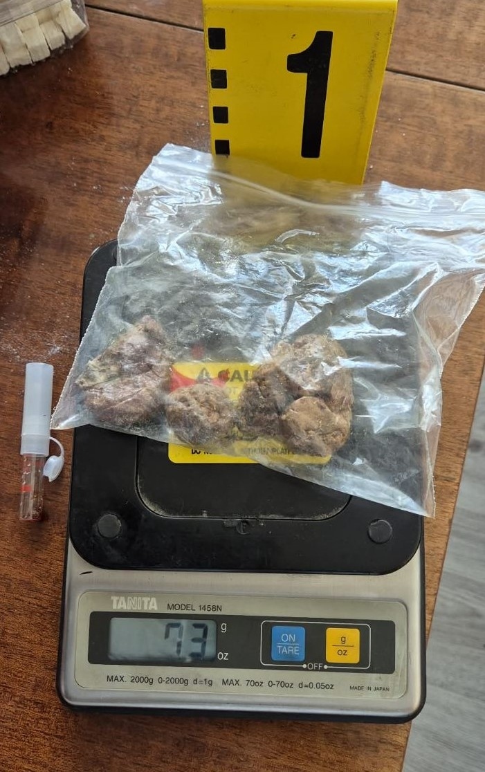 Задържаха двама дилъри в Пазарджик и Пещера