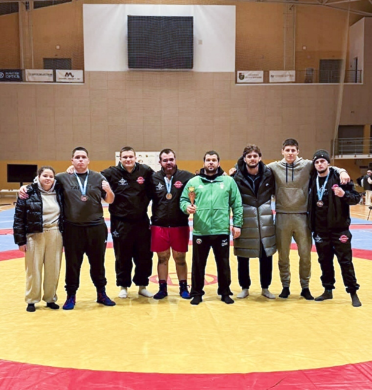 Три шампионски титли за СК “Самбо Пазарджик“ и Спортното училище