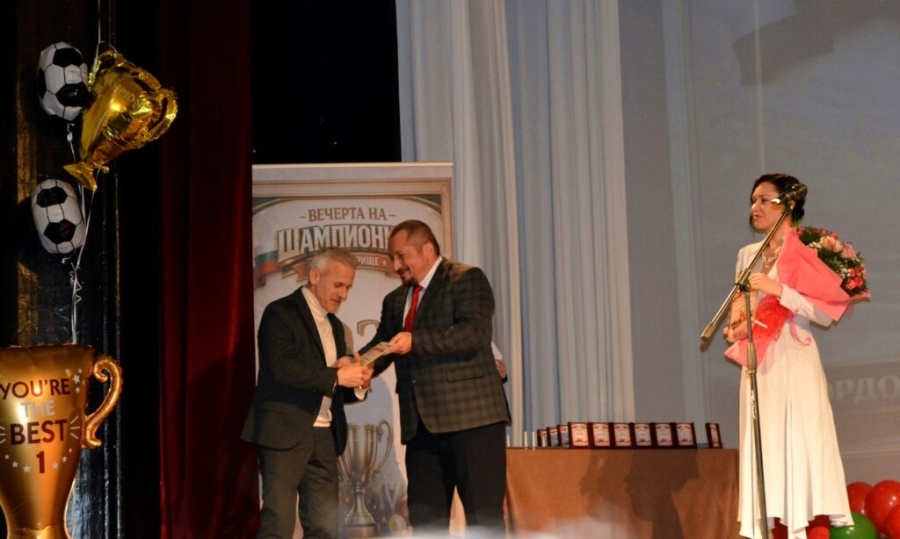 28 спортни клуба. Една общност. Едно Панагюрище