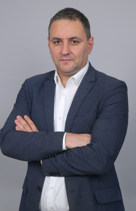 Официалната церемония по встъпване в длъжност на новия областен управител Любомир Гечев ще е утре