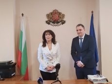 Новият областен управител Любомир Гечев официално пое поста