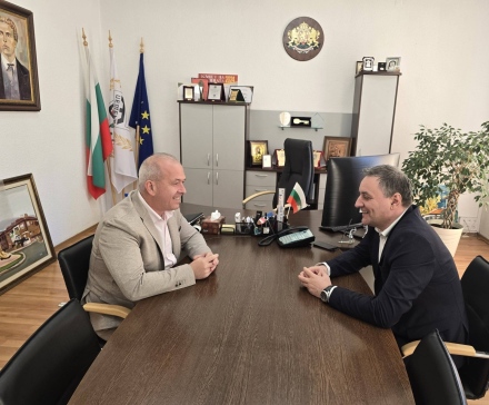 Приключиха срещите на областния управител Любомир Гечев с кметове на общини, вижте какви проблеми се обсъждаха