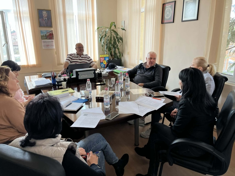 Пленер събра във Велинград пазарджишки писатели и художници