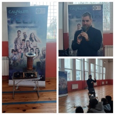 В Деня на физиката в I ОУ „Свети Климент Охридски“ гледаха „Случаят Тесла“, а режисьорът им беше на гости