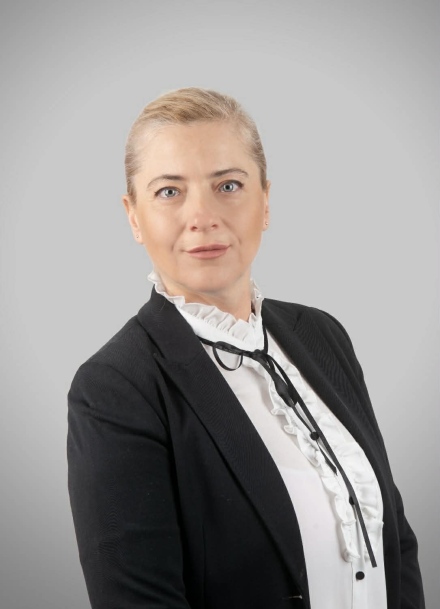 Веселина Милкова: Влизам в тези избори с убеждението, че днешният език на политиката е недопустим!