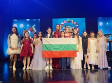 С много награди от голям конкурс в Малта се завърнаха велинградските звънчета