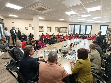 Гълъб Донев пред работещи хора в Пазарджик: Целта на “Прогресивна България“ е модерна и справедлива държава, в която младите избират да останат