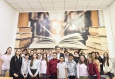 Общественици влязоха в сърцата на младите читатели