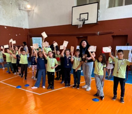 С движение, усмивки и игри: РЗИ–Пазарджик насърчи децата към активен и здравословен начин на живот