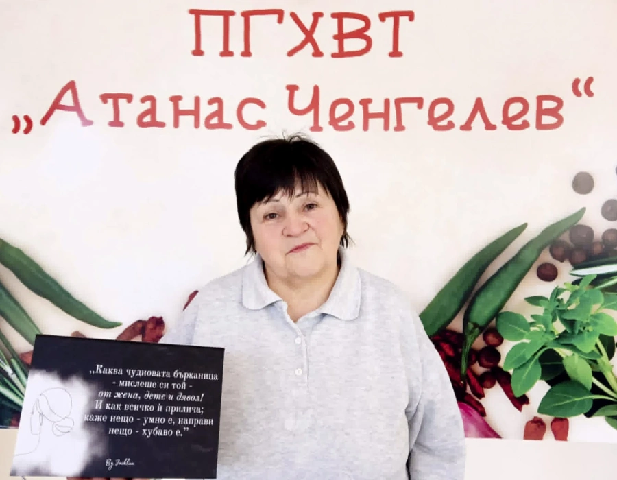 Класна получи поканата си за бала след емоционален изпит по литература
