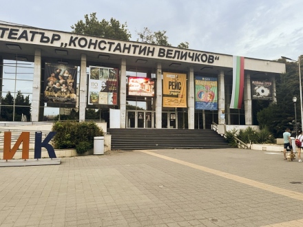 НСС нищи злоупотребите в театъра, после Солов му стана ортак със скандална поръчка