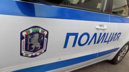 След гонка с полицията задържаха шофьор на уазка от Нова махала