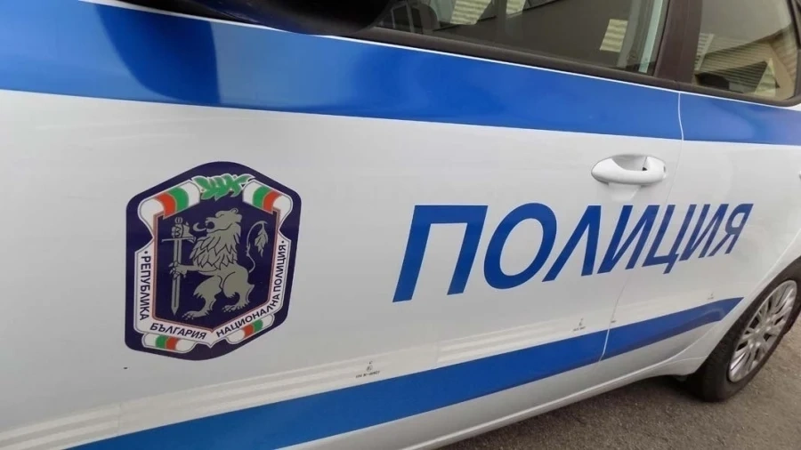 Ракитовец чупи игрален автомат в казино, охлаждат го в ареста