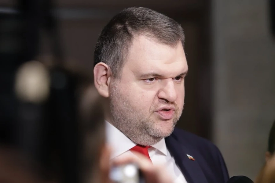 Пеевски поиска НСО да разкрие колко струва охраната на всички охранявани от 2013-та насам