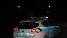 Задържаните трима, които биха полицаи в Звъничево, искат на свобода