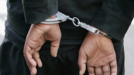 Две момичета и едно момче между 14 и 16 години откраднаха лек автомобил в Пазарджик, във Велинград мък - кражба на мотор