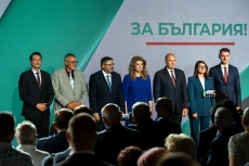 И пазарджишко присъствие в Инициативния комитет на Йотова и Вълчев - кметовете Гагов и Младенов, лекарите д-р Спиридонова и д-р Бакалов