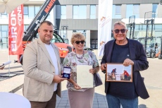 „Асарел-Медет“ дари нова машина за Българската антарктическа програма