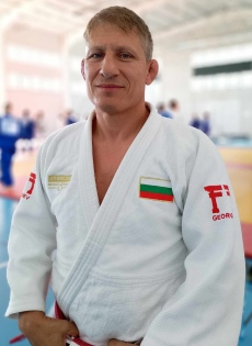Георги Георгиев спечели световна титла по джудо за ветерани за Пазарджик и България