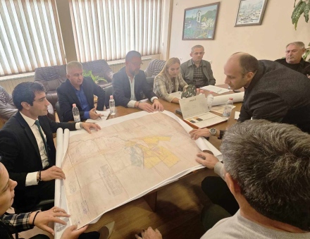 Границата между Ветрен дол и Варвара бе във фокуса на работна среща