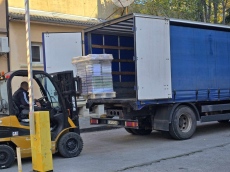 Общо 256 100 хартиени бюлетини бяха доставени днес в Пазарджик за президентските избори